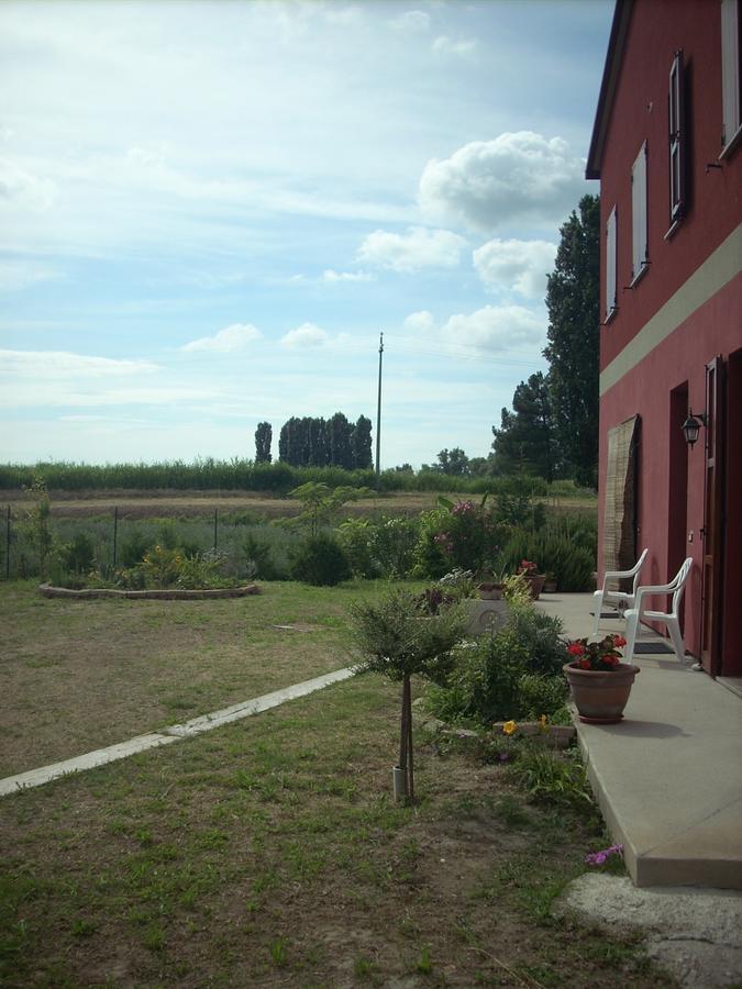 B&B Da Toni Taglio di Po Exterior foto